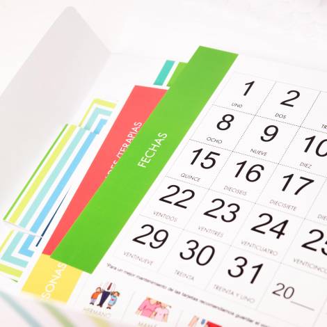 Calendario visual para niños con pictogramas autismo en español